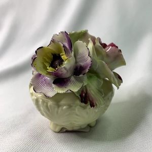 Vintage Porcelain Radnor Staffordshire England Bone China Flowers Sq Vase MINT